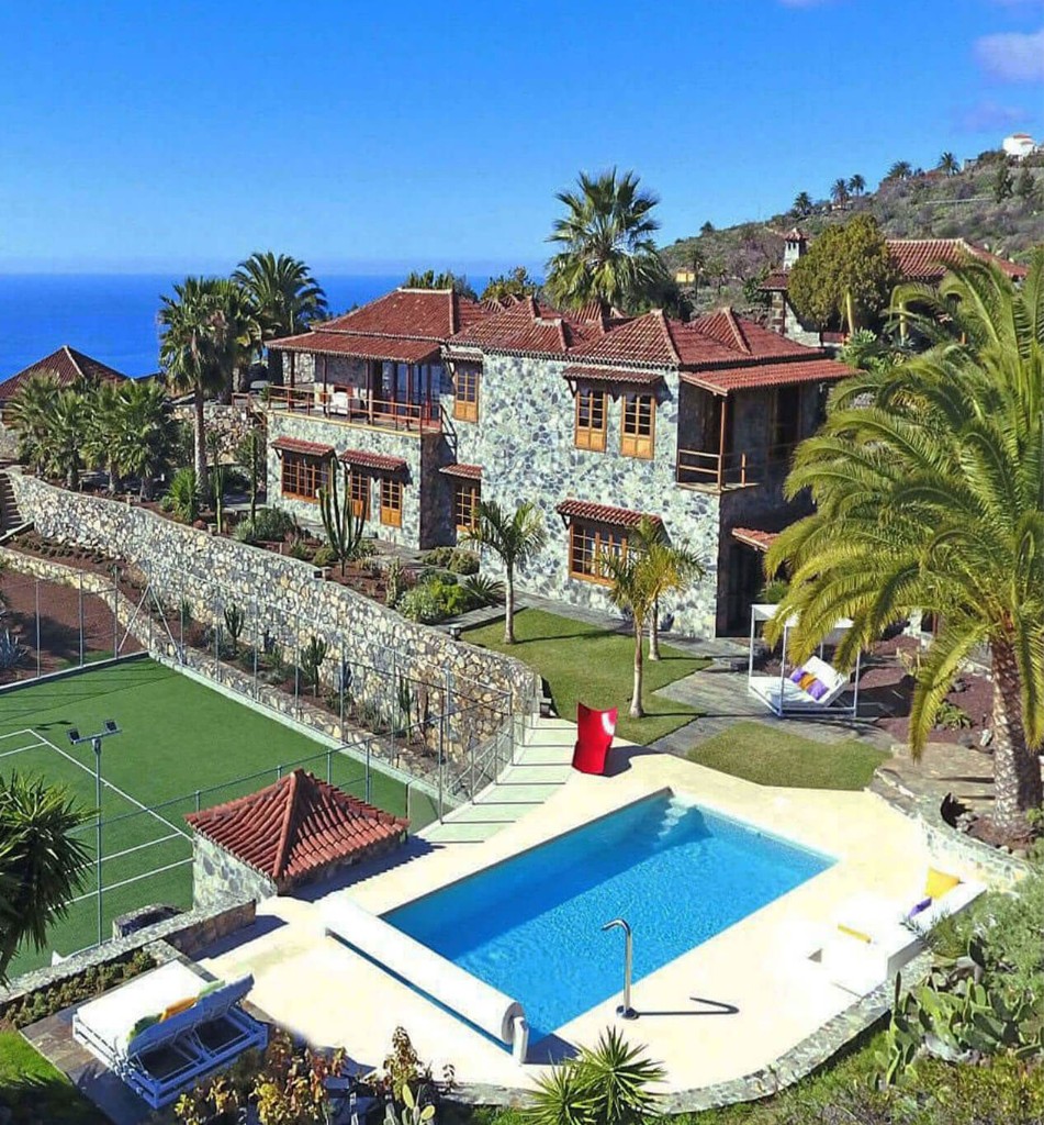 FINCA LOMO FELIPE, La Palma  Trova il tuo paradiso per le tue vacanze individuali in una proprietà privata di 4 ettari in mezzo alla natura, con bellissimi giardini e fantastica vista sul mare!